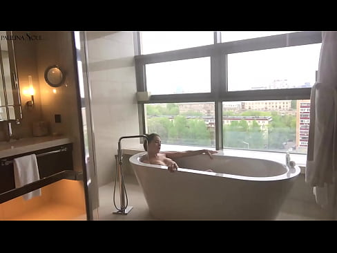 ❤️ En fantastisk babe som lidenskapelig rykker av seg fitta på badet ❤ Sexvideo hos oss no.xxxdesichudai.ru ❌